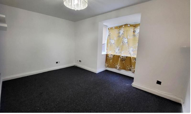 Property photo 2 of 5 Image