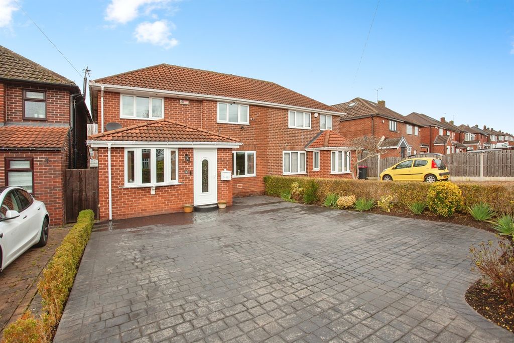 Property photo 1 of 19