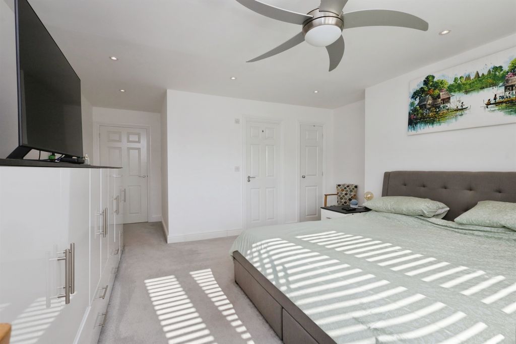 Additional image 18 of 4 bed detached house for saleCoach Barn Lane, Hailsham BN27