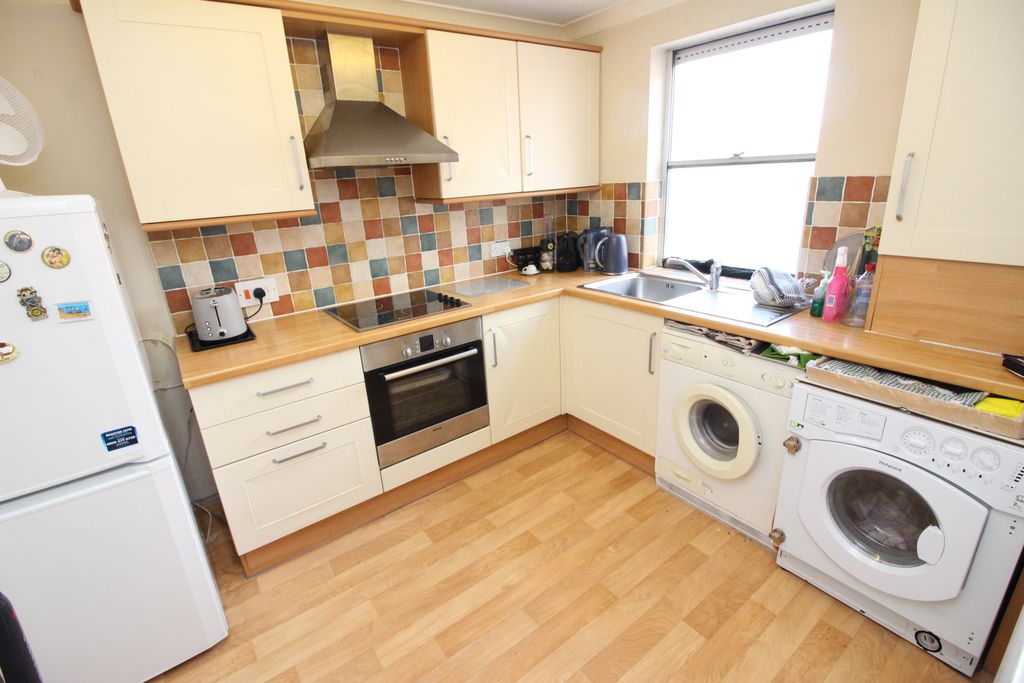 Property photo 3 of 5