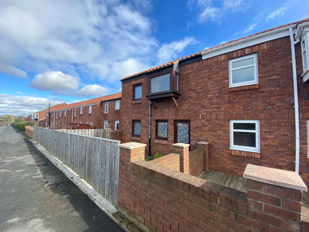 Property photo 2 of 4