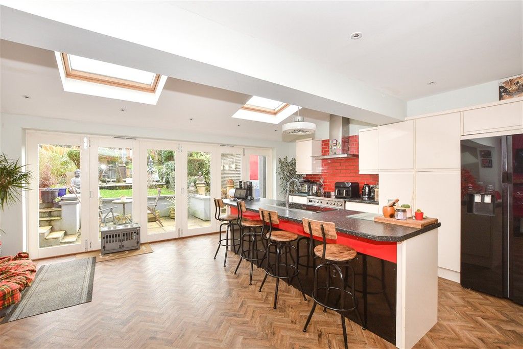 Property photo 1 of 17 Kitchen / Dining Room