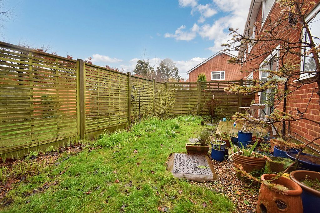 Property photo 3 of 9