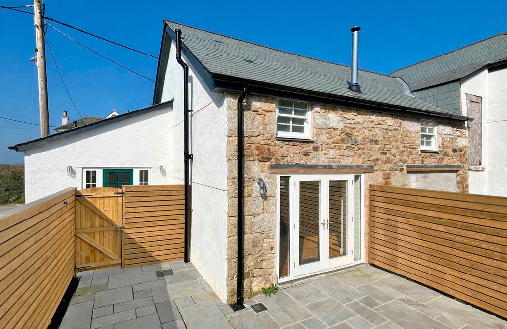 Property photo 1 of 12 Photo 1