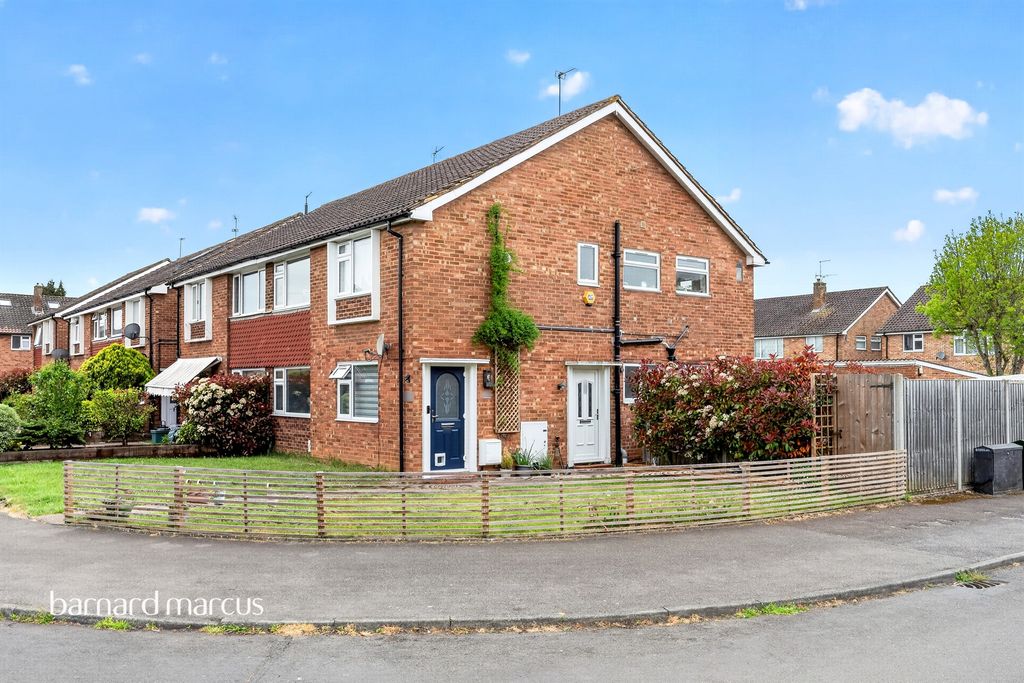 Property photo 1 of 12