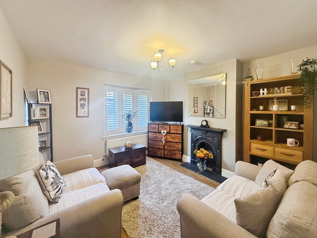 Property photo 2 of 13 Pbox-Img.Jpg