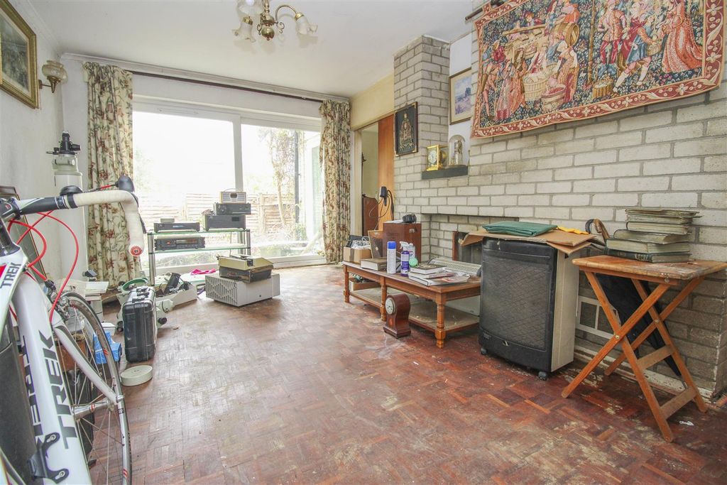 Property photo 2 of 15 Img_0349.Jpg
