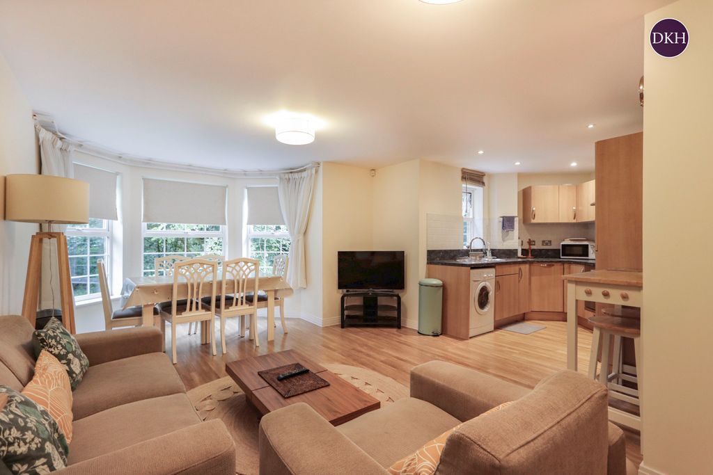 Property photo 3 of 10 Picture No. 06
