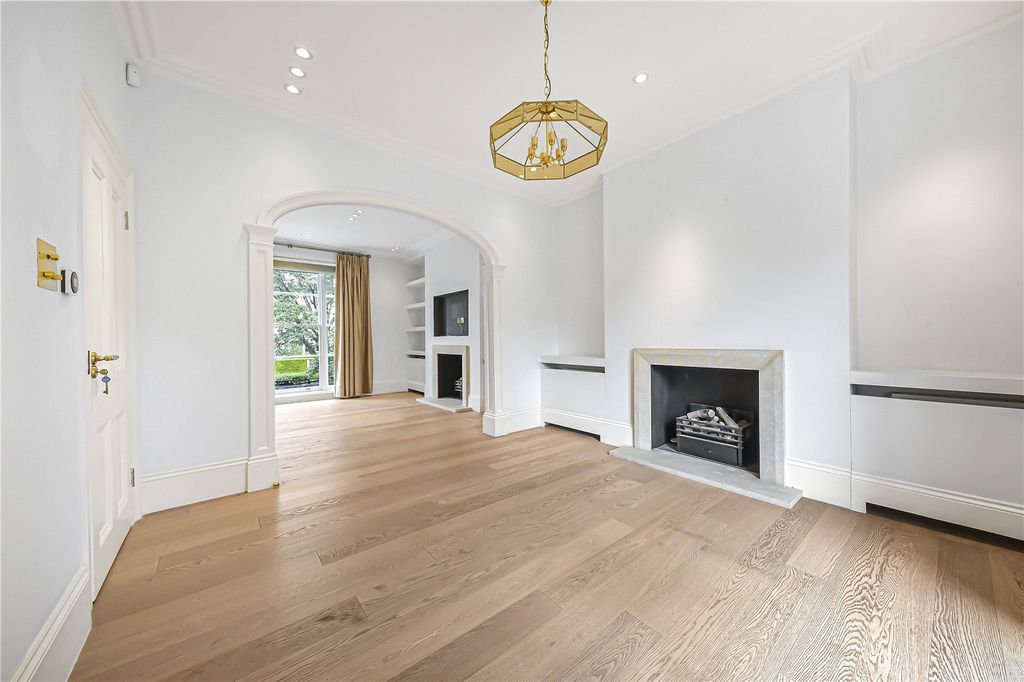 Property photo 3 of 17 Reception Room