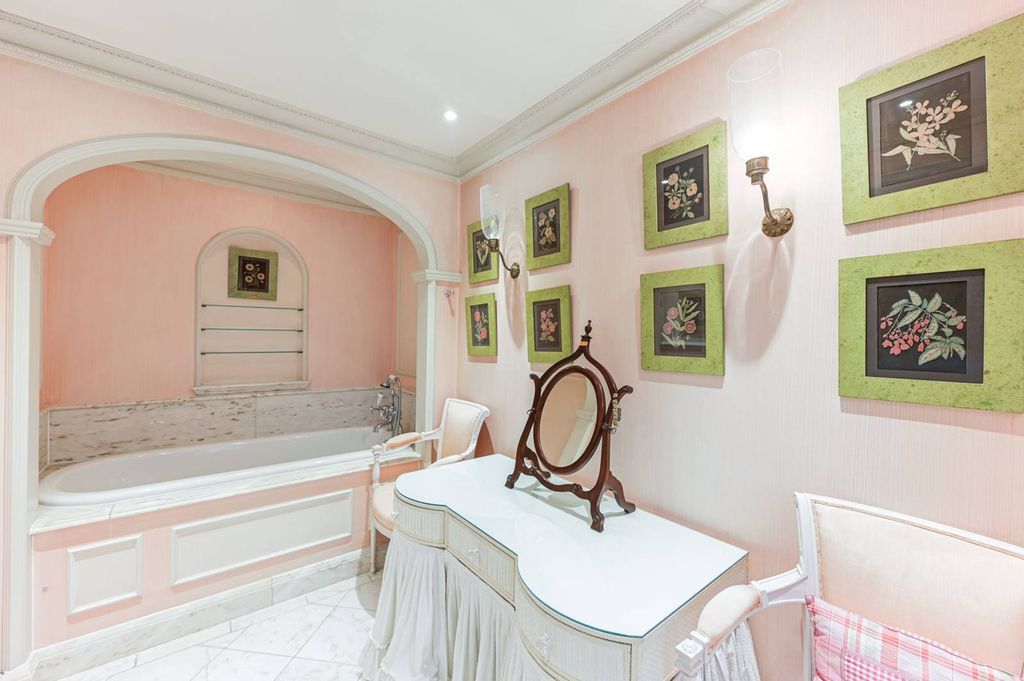 Additional image 49 of 6 bed terraced house to rentUpper Grosvenor Street, Mayfair, London W1K