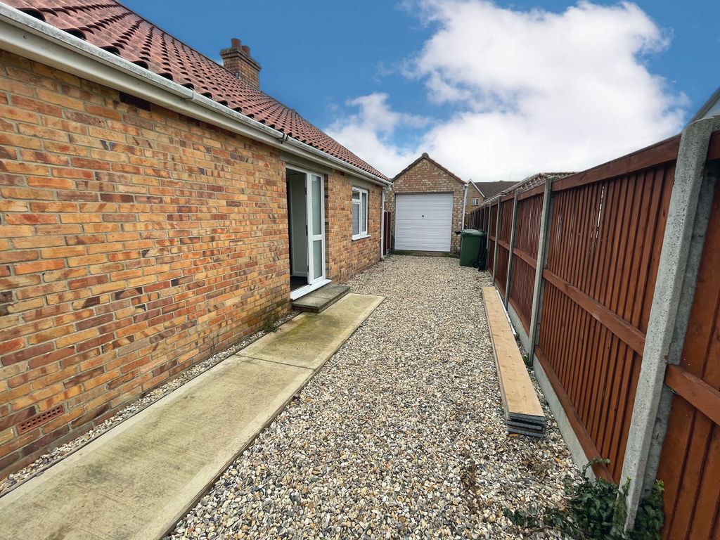 Property photo 2 of 10 View