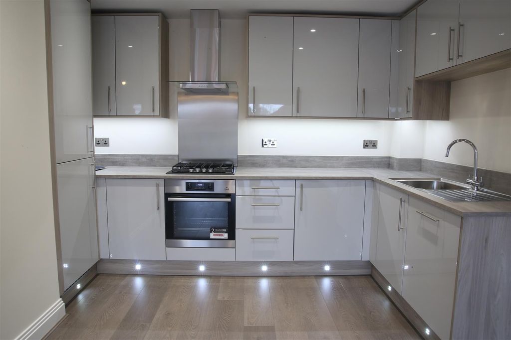 Property photo 3 of 7 Img_1887.Jpg