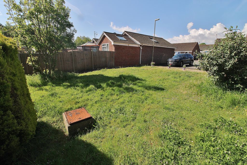 Property photo 2 of 11
