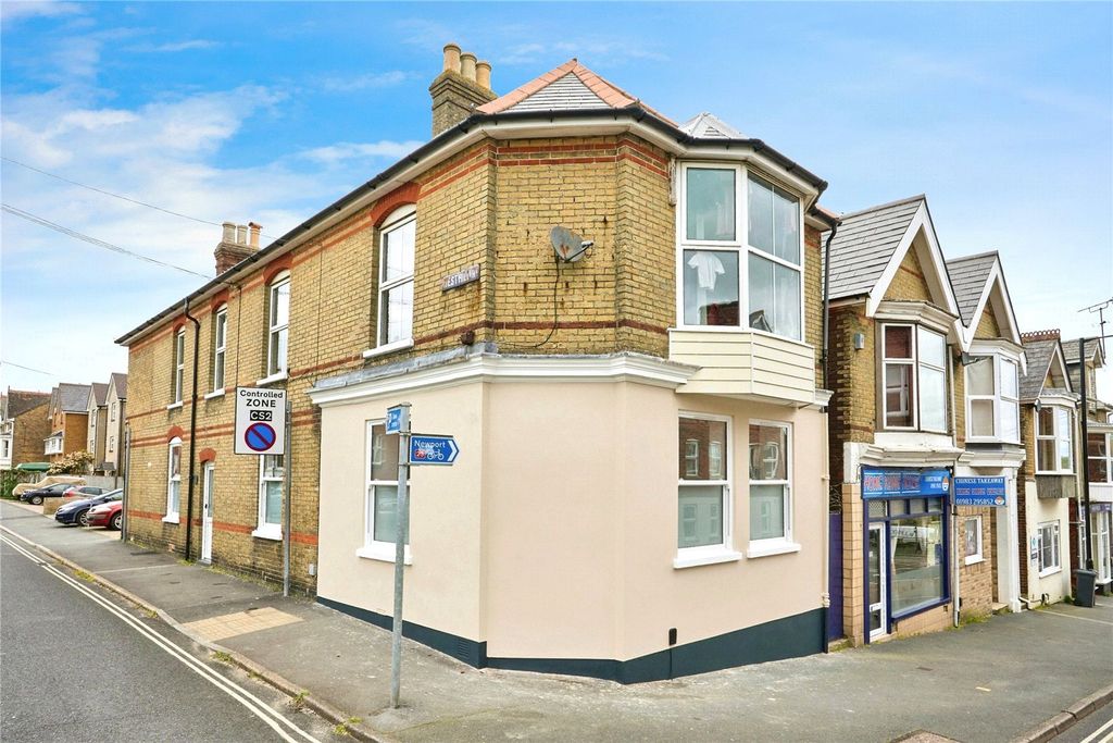 Property photo 1 of 8 Picture No. 07