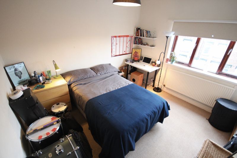 Property photo 3 of 12 63Highburyterrace-2013(6).Jpg