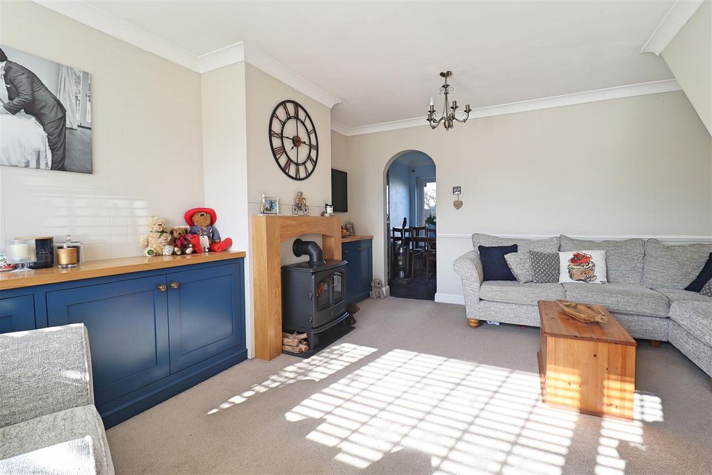 Property photo 2 of 14 Img_4157.Jpg