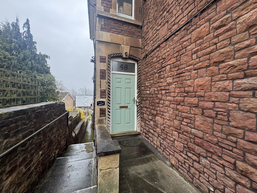 Property photo 2 of 7 Picture No. 05