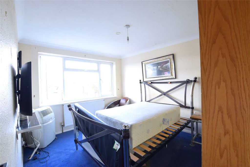 Property photo 2 of 12 Picture No. 07