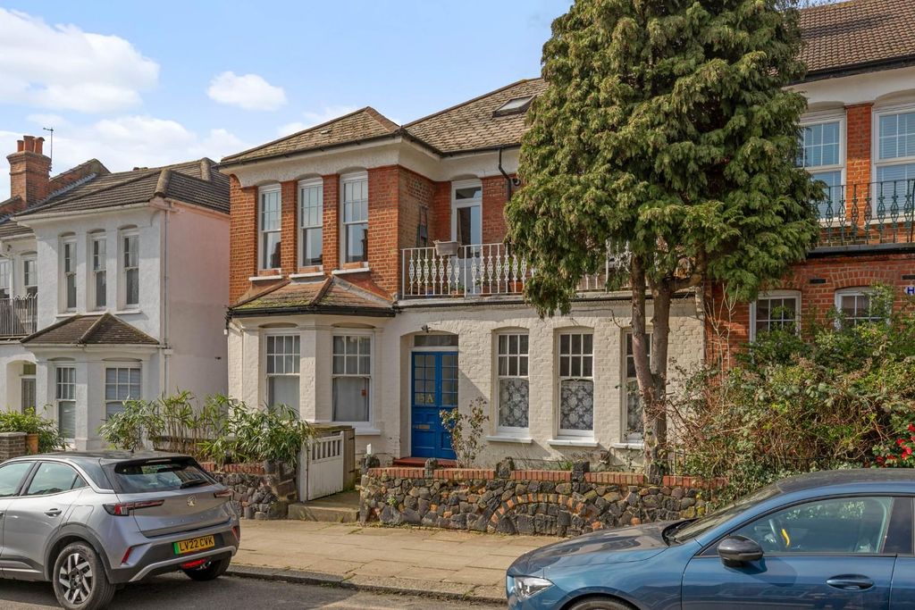 Property photo 3 of 13 15A Queensthorpe Road, Se26 - 14.Jpg