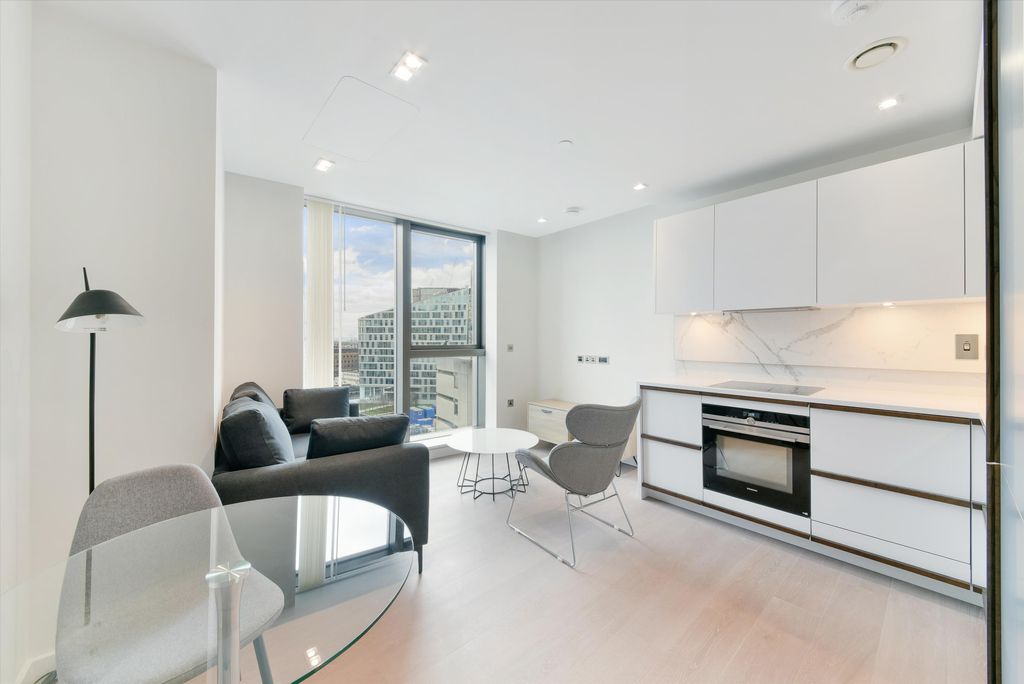 Property photo 1 of 11 Image