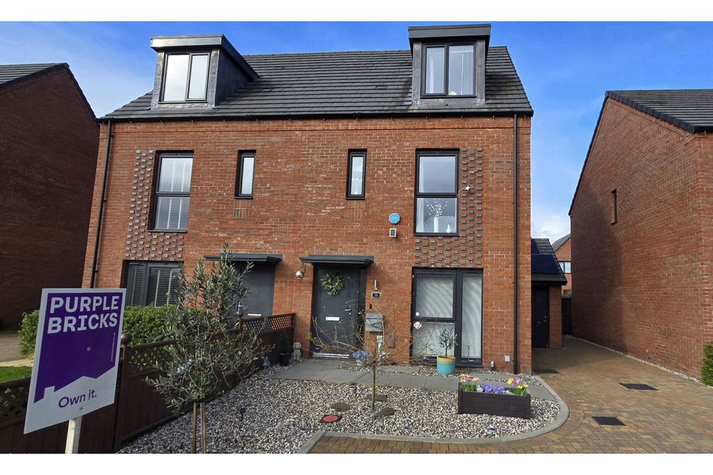 Property photo 1 of 23