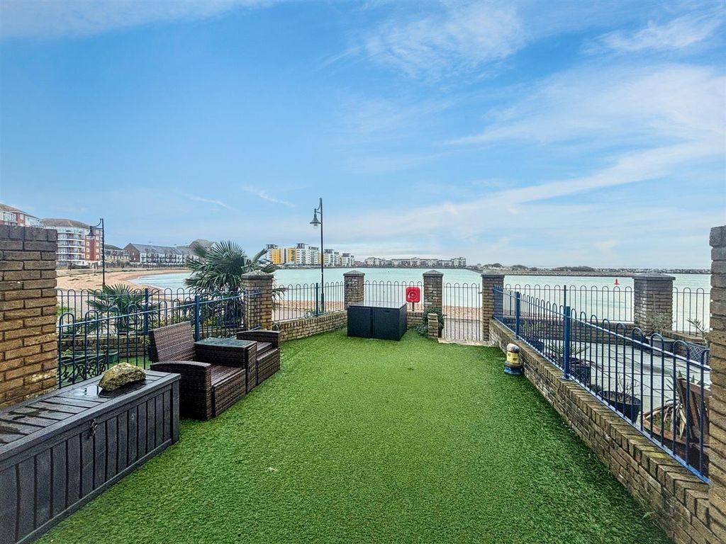 Property photo 2 of 28 Photo-2025-12-09-16-18-17 (6).Jpg