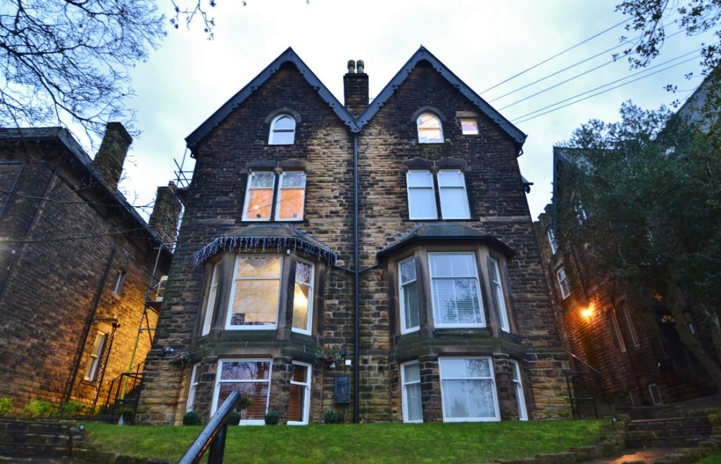 Property photo 1 of 8