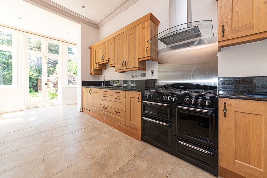 Property photo 2 of 38 25