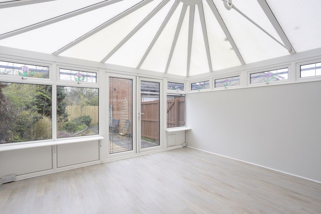 Property photo 2 of 17 22_Canon_Court_14