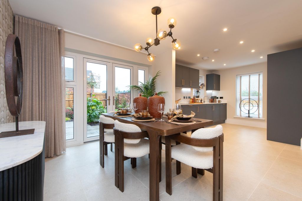 Property photo 2 of 17 Image