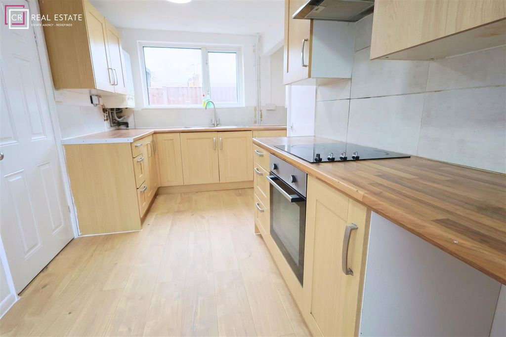 Property photo 2 of 12 Kitchen/Diner