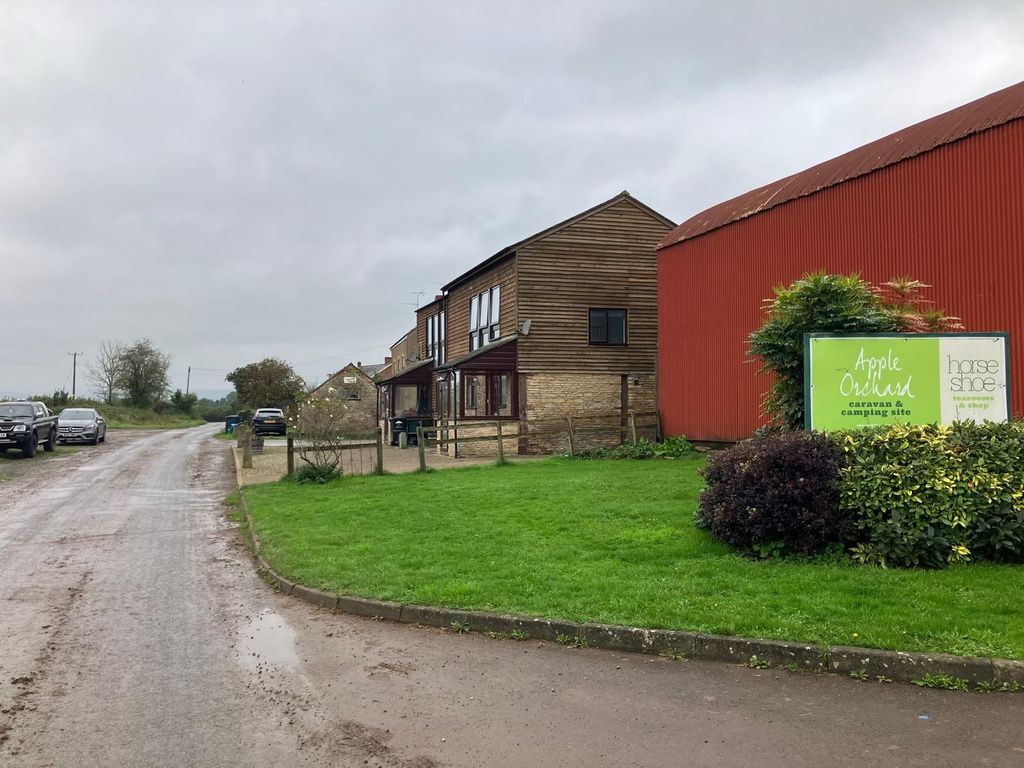 Property photo 2 of 20