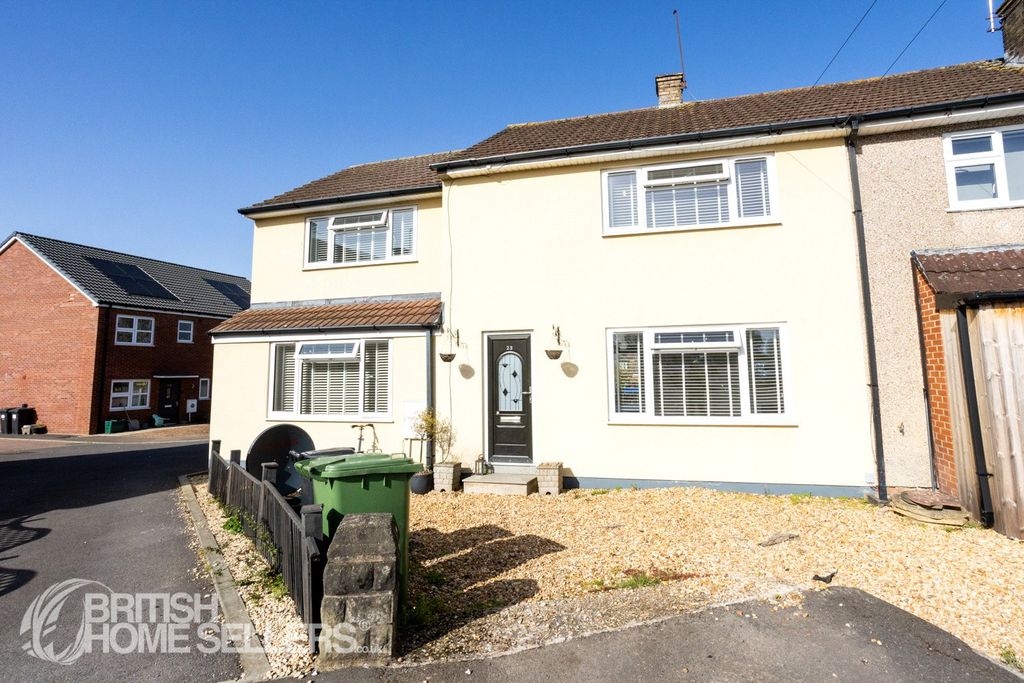 Property photo 1 of 33 Picture No. 13