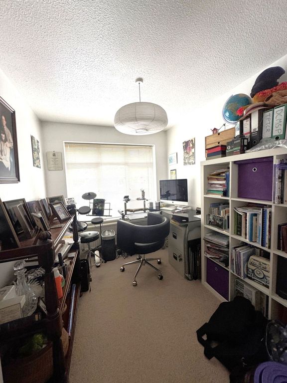 Property photo 3 of 24
