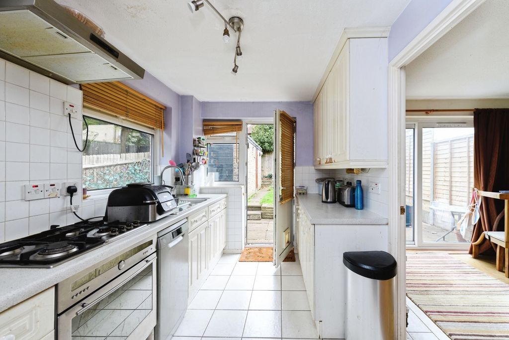 Property photo 3 of 15 Photo