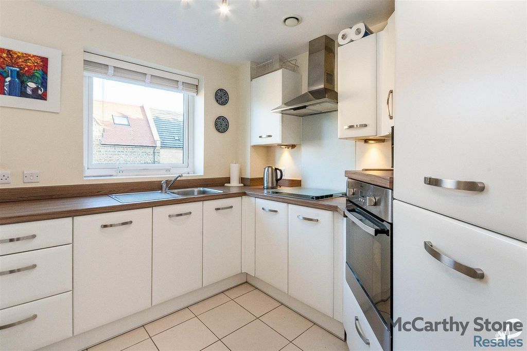 Additional image 9 of 2 bed flat for saleWardington Court, Welford Road, Northampton NN2