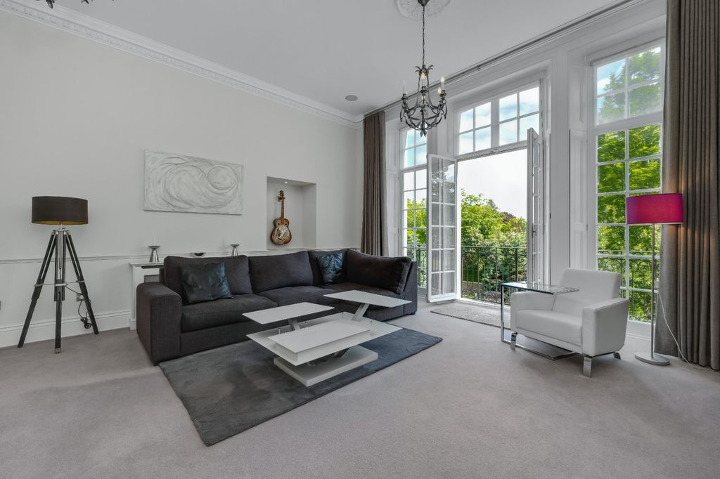 Property photo 3 of 15 Reception Room
