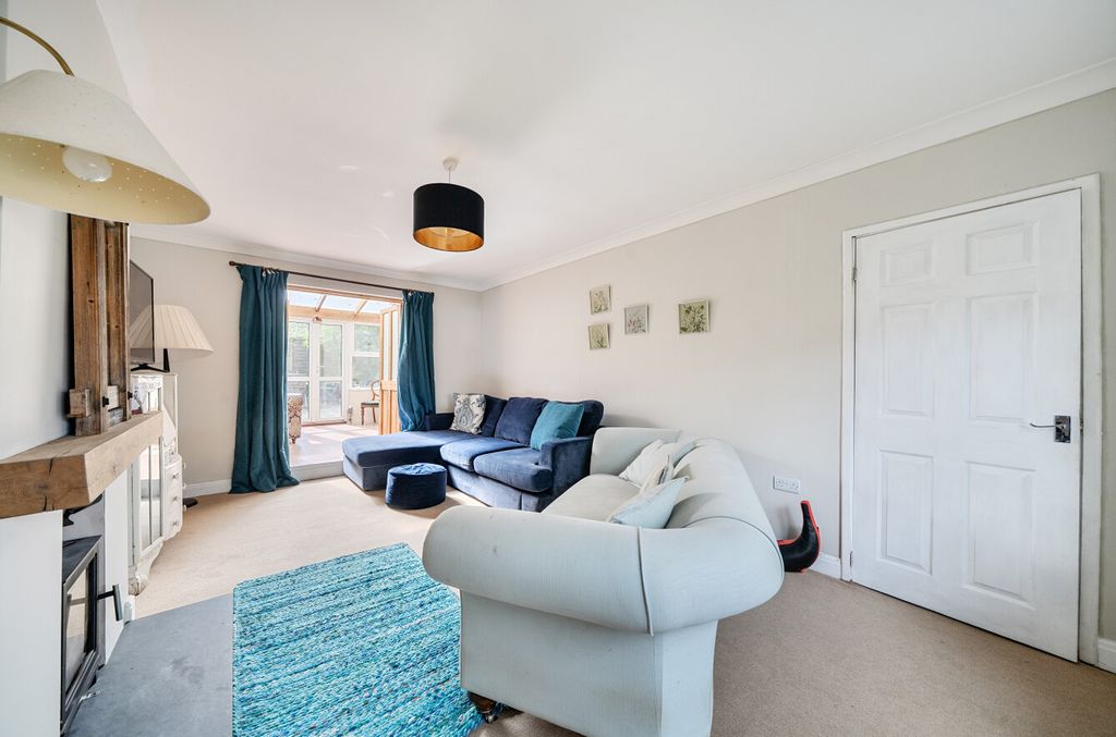 Property photo 3 of 27 1463055-12-6A04A03A1E263