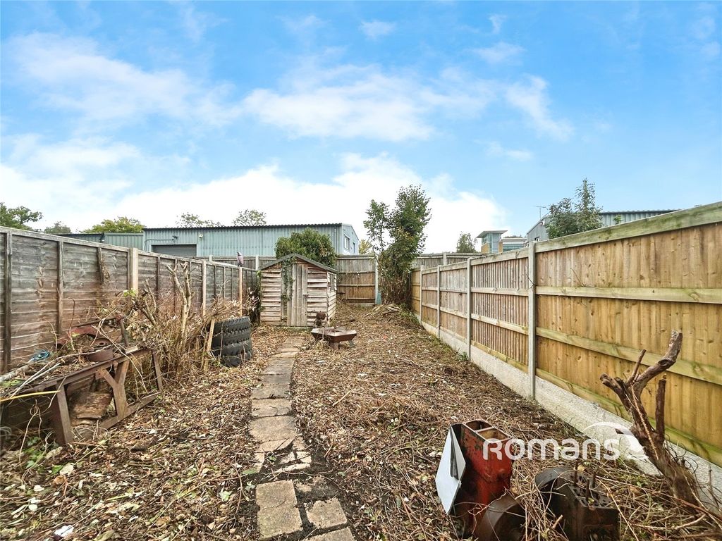 Property photo 2 of 3 Picture No. 01