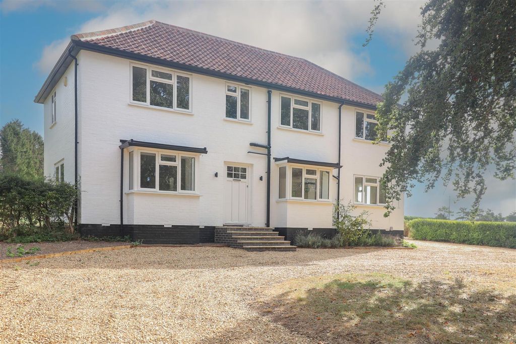 Property photo 1 of 24 Allington Front New.Jpg