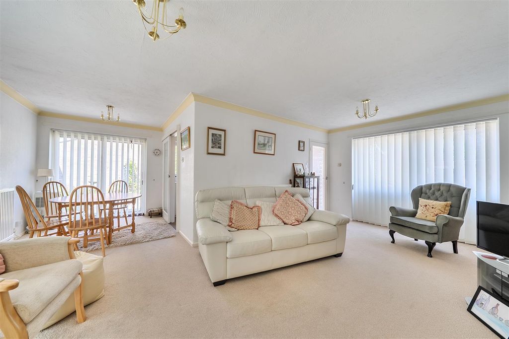 Property photo 2 of 17 1488149 (11).Jpg