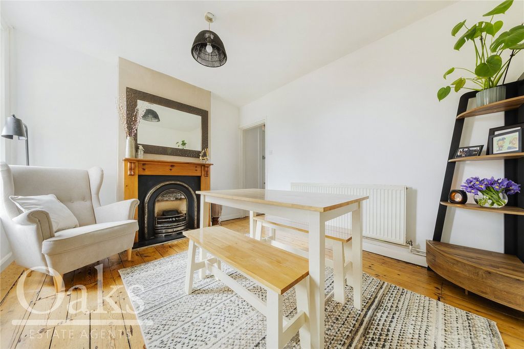 Property photo 3 of 12 Picture No. 08