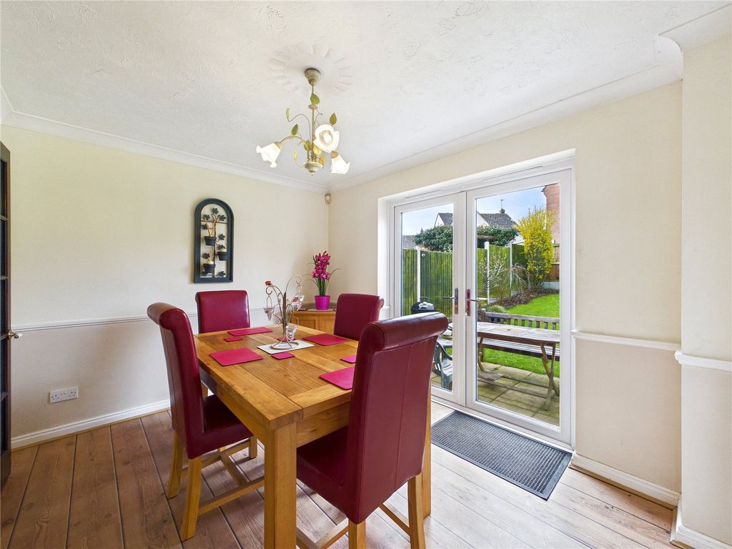 Property photo 3 of 20 Dining Room