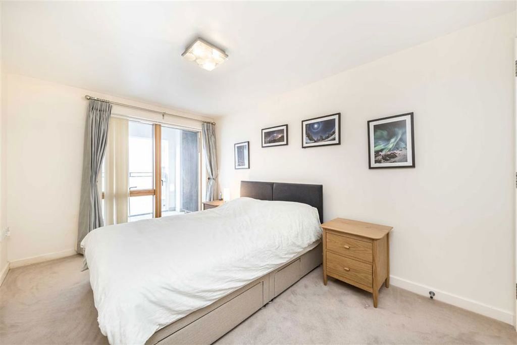 Property photo 3 of 5