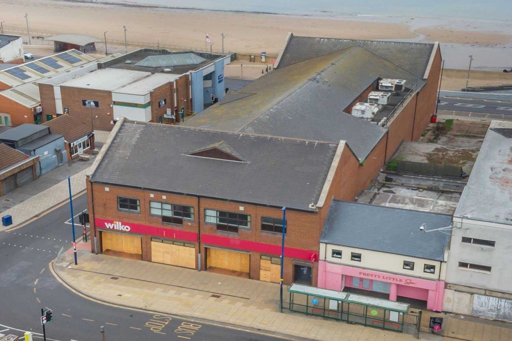 Property photo 3 of 11