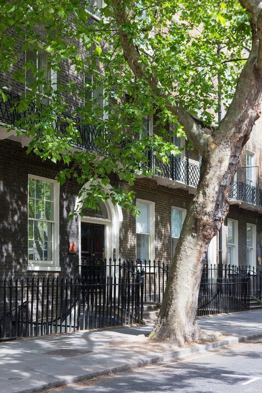Property photo 1 of 24 20 Bloomsbury Square