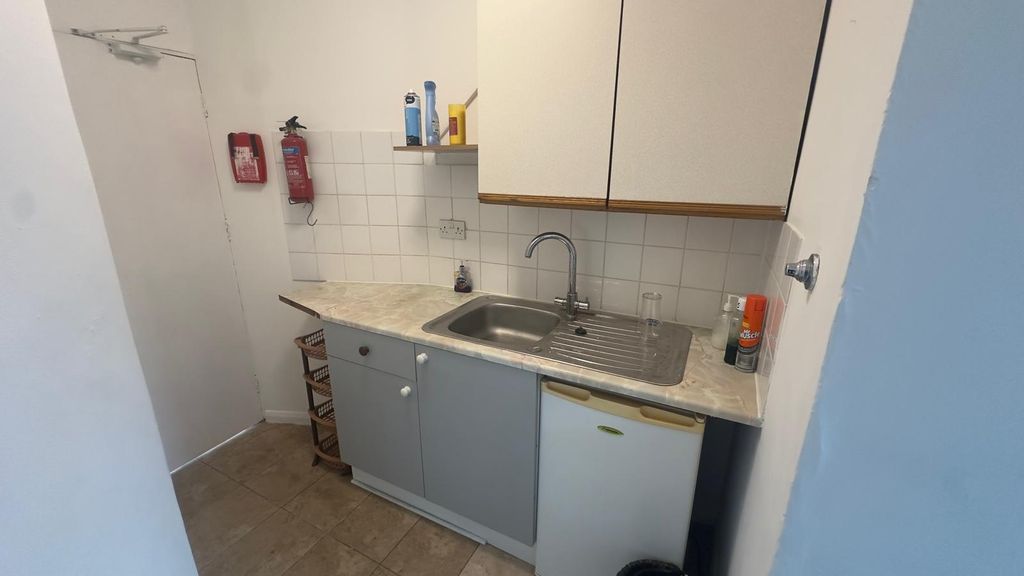 Property photo 3 of 7 Whatsapp Image 2026-04-09 At 3.20.50 Pm (1)