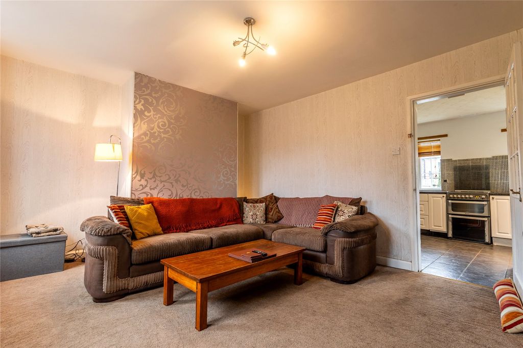 Property photo 2 of 20 Picture No. 06