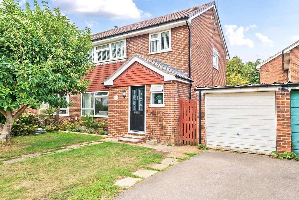 Property photo 1 of 14 1342504-4-68A5E61...