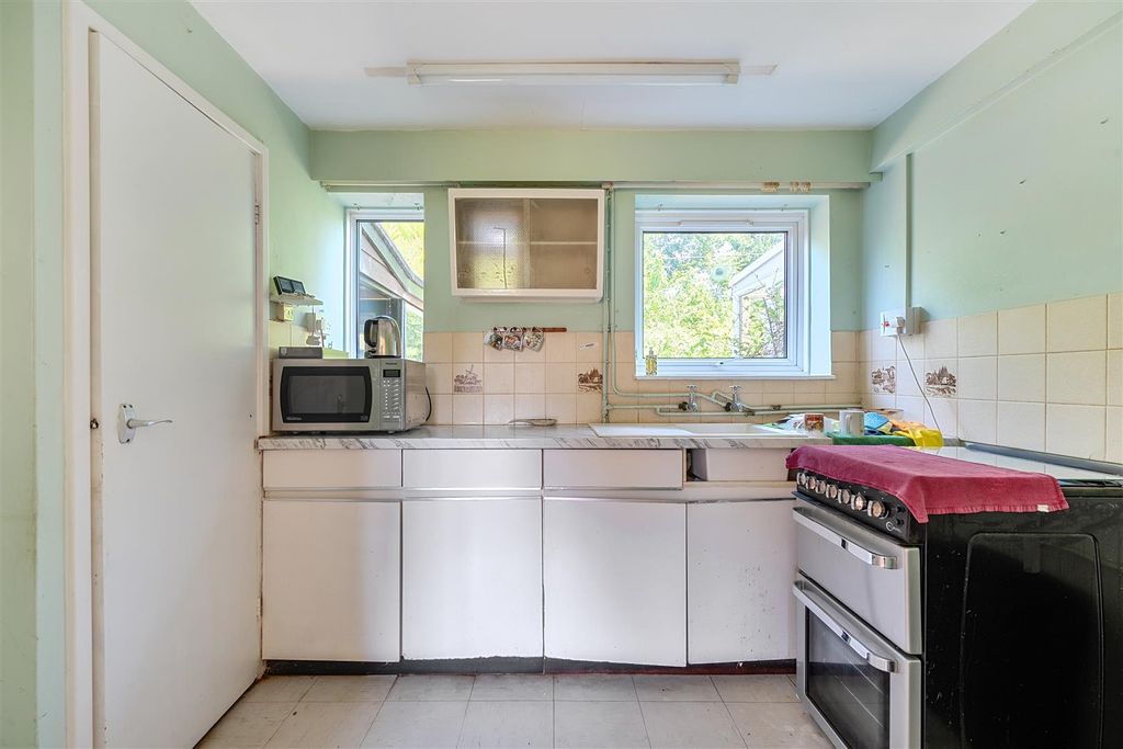 Property photo 3 of 24 1482612-10-6A3d1358E4Bc6.Jpg